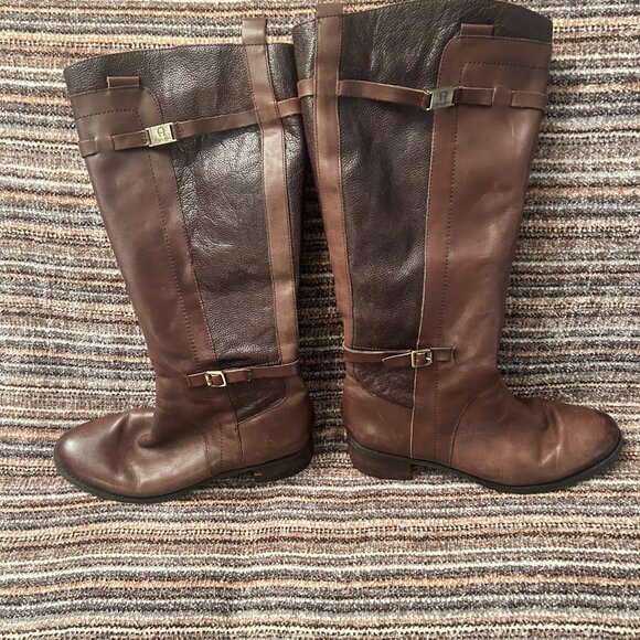 Boots - Picture 2 of 8